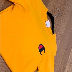 Champion tshirt